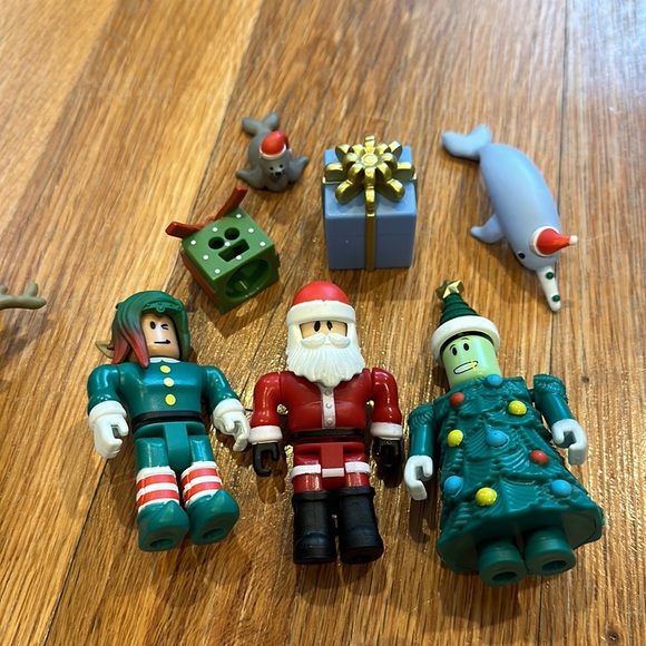 Roblox Jailbreak & Advent Calendar Lot - Picture 9 of 9